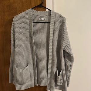 Hollister cardigan with pockets